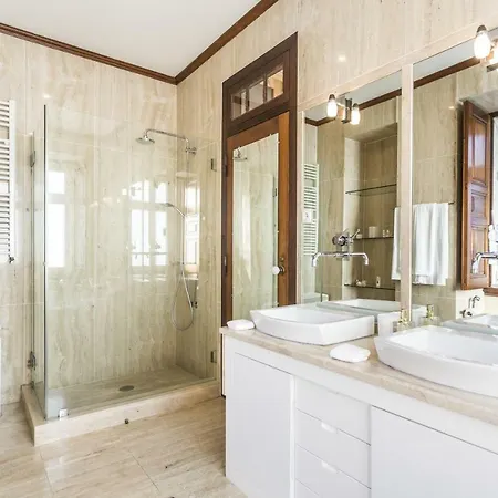 Villa The Seafront Manor By The Getaway Collection Cascais