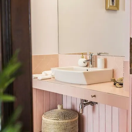 The Seafront Manor By The Getaway Collection Cascais
